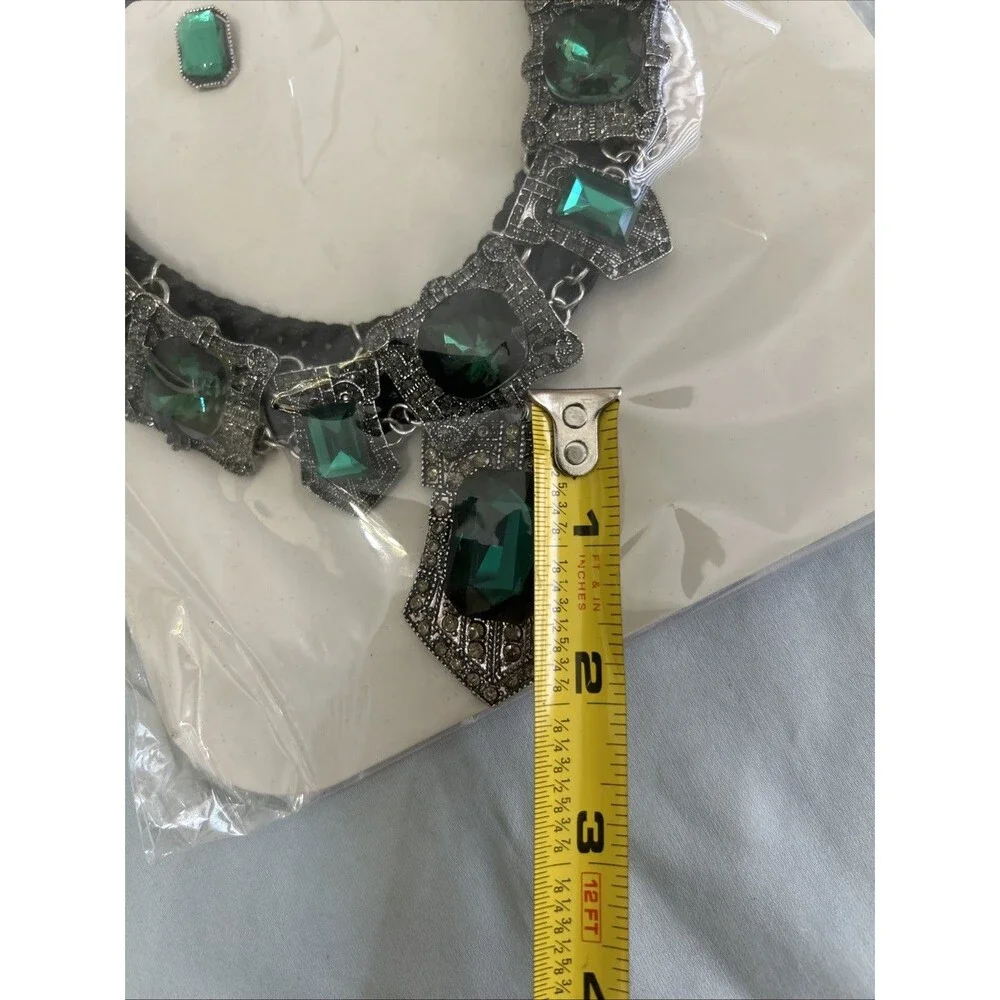 Green Crystal & Silver tone Statement Necklace & Earring Set